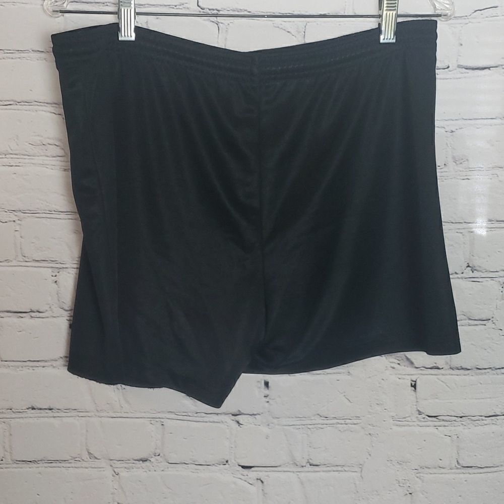 Score Soccer Shorts   - Picture 2 of 9